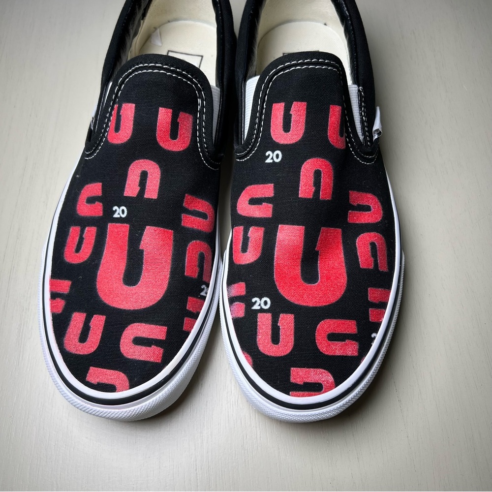 Vans Classic Rare x Unified Slip-On Black Red U Print Size 8.5 men 10 women